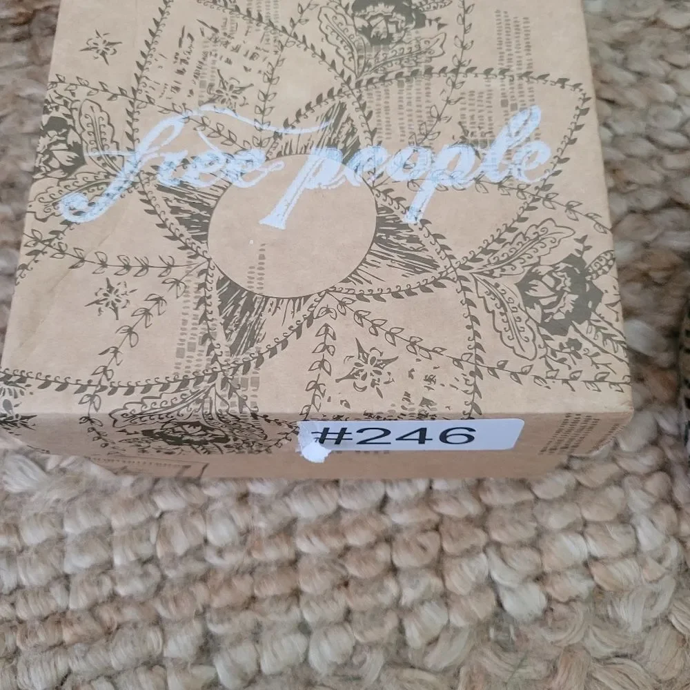Free People Island Time Wrap Size 9 NWT